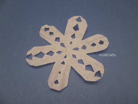 Snowflake Crafts Winter Fun