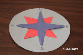 glue the rose to the circle