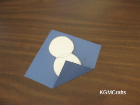 wrap the baby in the paper blanket