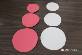 snowman step 1 make 3 circles