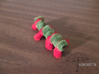 pipe cleaner caterpillar