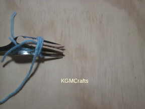 start to make your pompom