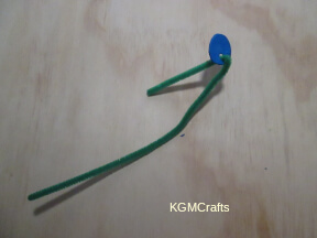 cut a circle and thread through the pipe cleaner