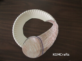 glue the cornucopia to the plate