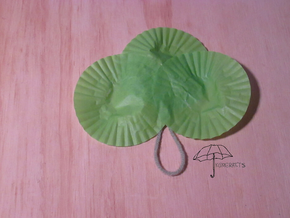 cupcake liner three-leaf clover cupcake liner three-leaf clover