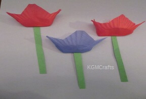 link to cupcake liner crafts