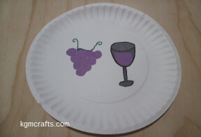 add glass and grapes to plate