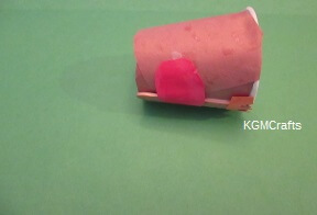 step 4 glue wings and feet to sides