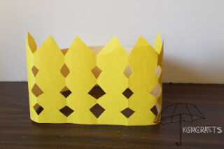 crown for King Ahasuerus