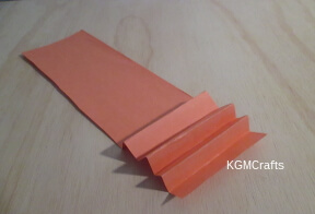 fold a piece of paper into a fan