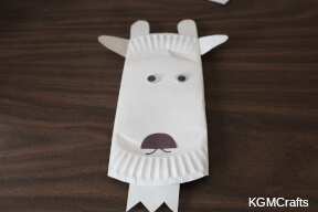 add the pieces to the plate