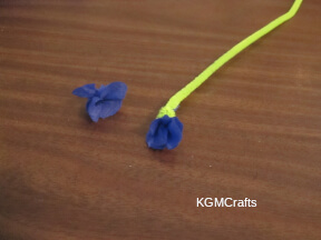 twist on a pipe cleaner