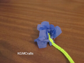 wrap the pipe cleaner around the flowers