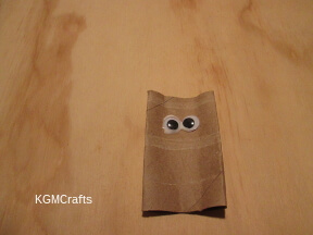 mummy step 1 glue on eyes