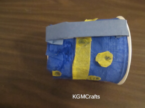 add the handle to the cup