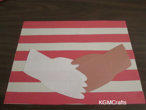 add the hands to the flag