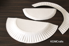 cut a paper plate Jesus baptism step 1