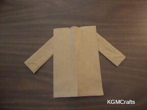 step 3 glue the sleeves to the bag