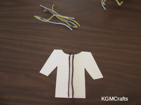 step 2 glue the yarn to the coat