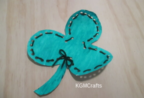 lacing card shamrock