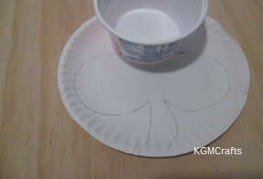 lacing card step 1 draw a shamrock