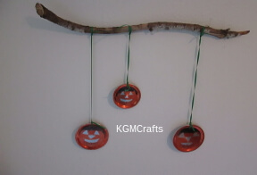 link to jack-o-lantern decoration