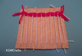 continue adding yarn