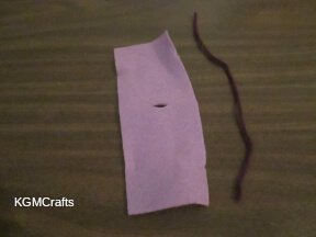 spoon craft step 1 cut your felt and yarn