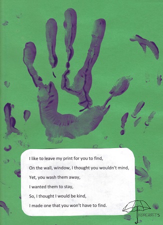 painted handprint give mom a handprint and poem for Mother's Day