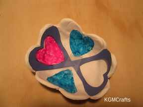 color the inside of the hearts step 7