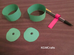 roll the red paper some