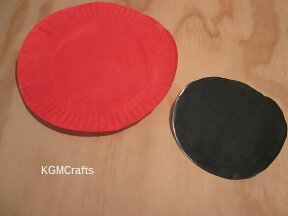 ladybug step 1 paint your plates
