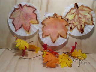 maple leaf suncatcher