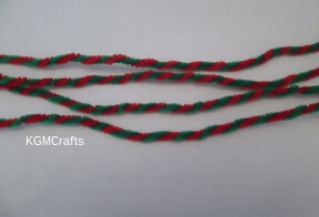 step 1 twist red and green pipe cleaners together