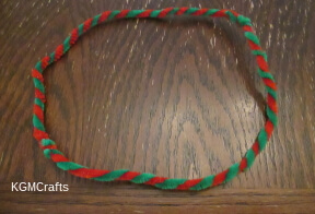 step 2 twist the pipe cleaners in a circle