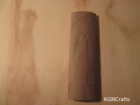 draw a hook on a paper towel roll