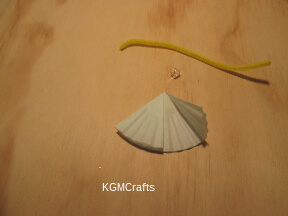 fold the cupcake liner