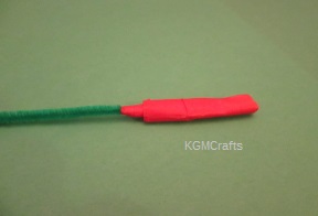 glue tissue to pipe cleaner