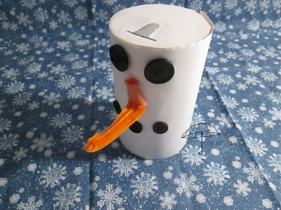 salt container snowman