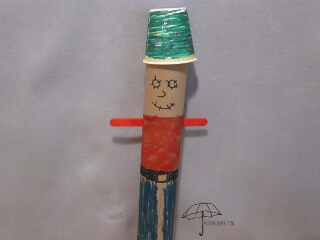 cardboard tube scarecrow