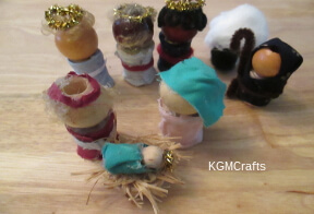 small picture of wooden bead nativity