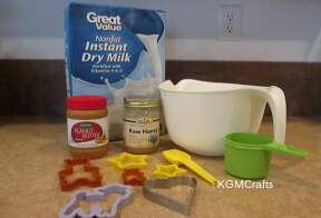 ingredients for edible play dough