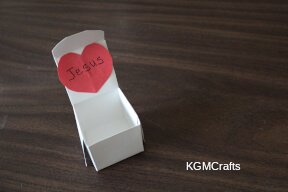 link to God is love crafts