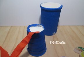 use streamers to decorate the cups and oatmeal containers